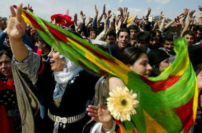 Kurdiske kvinner.jpg
