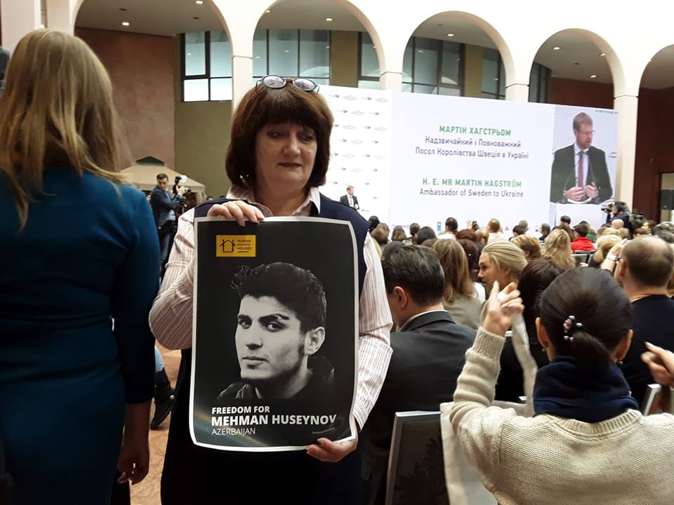 Educational Human Rights House Chernihiv promoting the #FreeMehman action during Civil Society Development Forum in Kyiv Ukraine. Photo: Educational Human Rights House Chernihiv