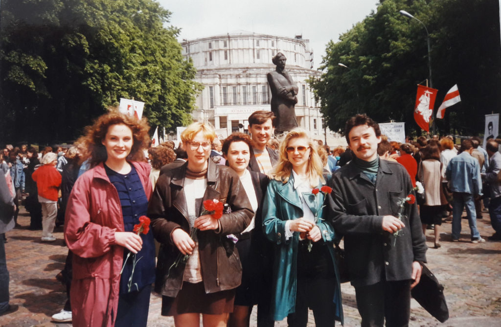 The staff of the Maksim Bahdanovich Museum at the commemoration of the poet. Minsk, May 1996/97. Photo: Tatsiana Reviaka (second from right).