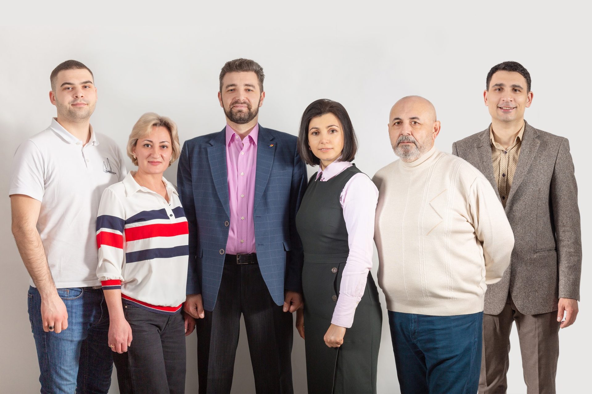 Members of Susținere Healthcare Workers Union from Bălți, Moldova, picture after the advocacy meeting held under the project Human Rights in the Healthcare System – Phase II (2022–2023), aimed at strengthening representation and support for healthcare professionals in the region. Photo credit: ADO Lex XXI, 2023.